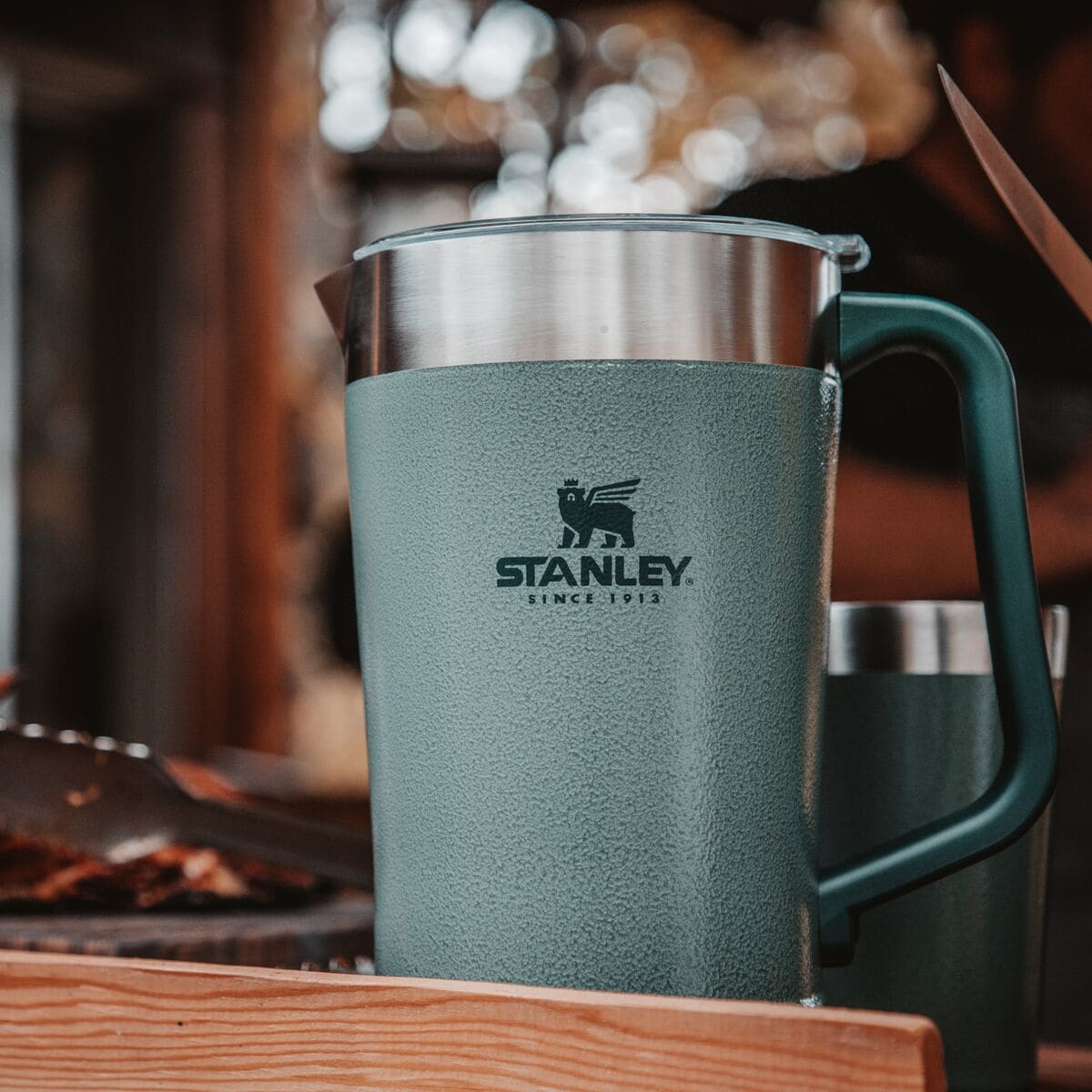  Stanley Stay-Chill Classic Pitcher 64oz Charcoal Glow :  Everything Else